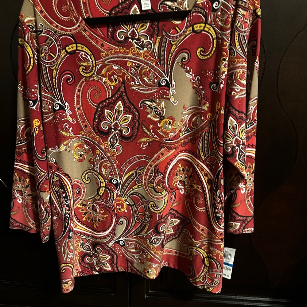 JM Collections  brand new paisley top
